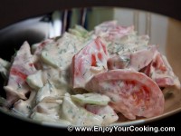 Ukrainian Tomato and Cucumber Salad with Sour Cream Dressing Recipe Ukrainian Tomato and Cucumber Salad with Sour Cream Dressing