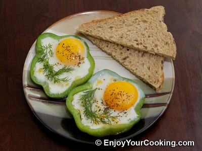 http://img.enjoyyourcooking.com/wp-content/uploads/2011/03/eggs-tomato-fried-bellpepper-ring-s8-400x300.jpg