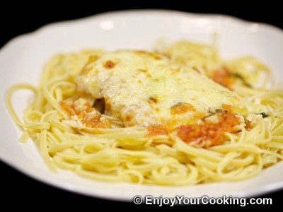 Parmesan Chicken with Tomato Basil Sauce