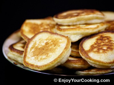 Yeast Pancakes (Russian Oladi)