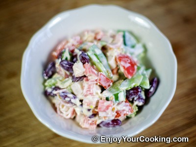Crabsticks, Beans, Tomato, Bell Pepper and Cheese Salad